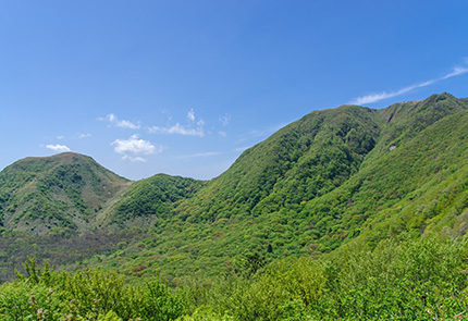 三瓶山