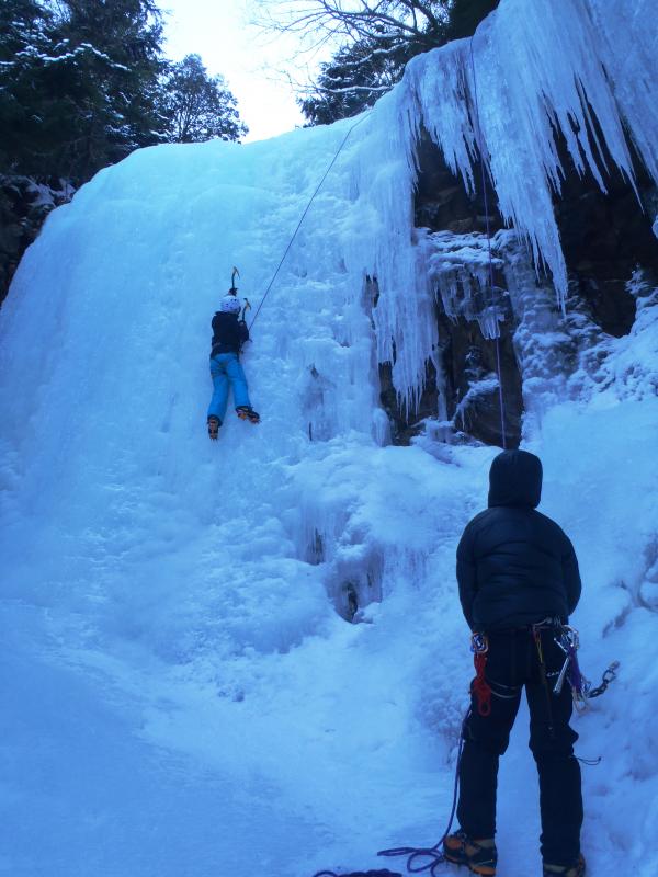 腕がすぐにパンパンに。ギュっと握りすぎみたい・・・(>_<)
