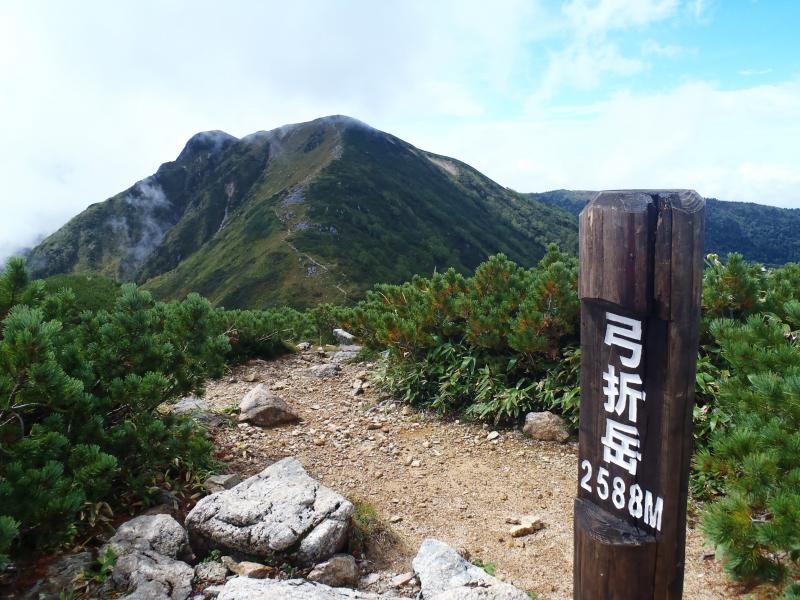 弓折岳から笠ヶ岳方面。