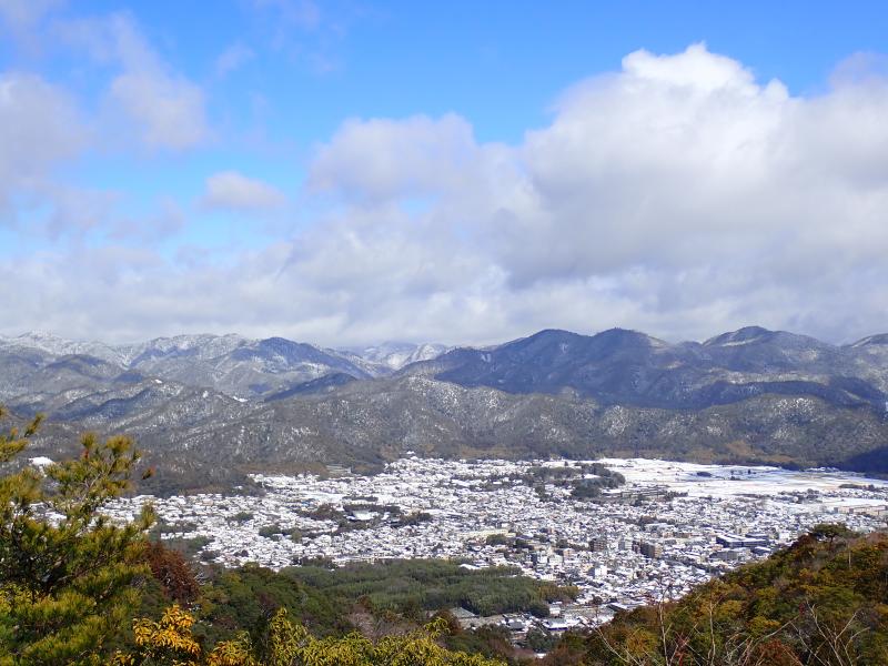 嵐山から京都北山方面の眺め