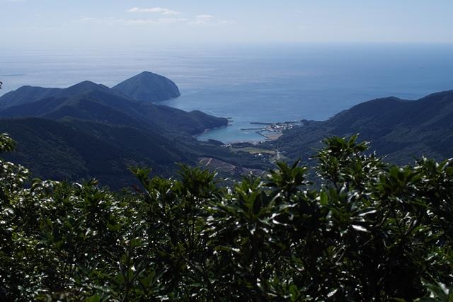 原始林の森が楽しめる竜良山へ。