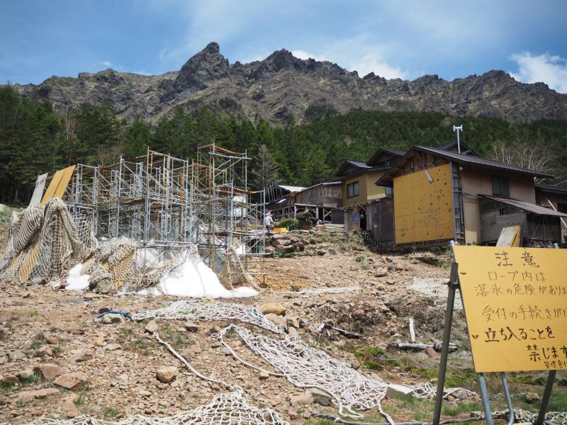 一望できる稜線と大同心