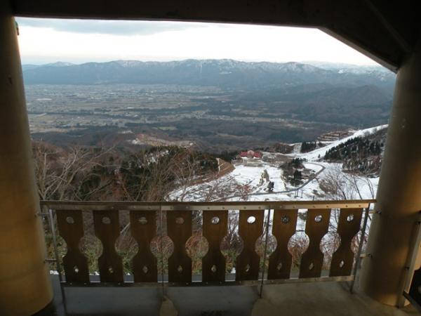 夕霧峠。白兀展望台から富山方面。