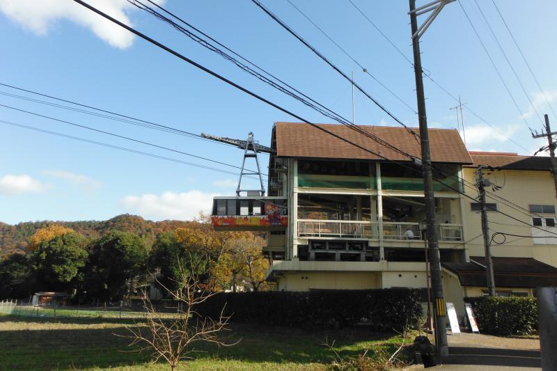 麓のロープウェイ