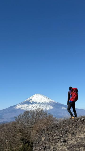 澄んだ空に富士山。最高の天気でした。