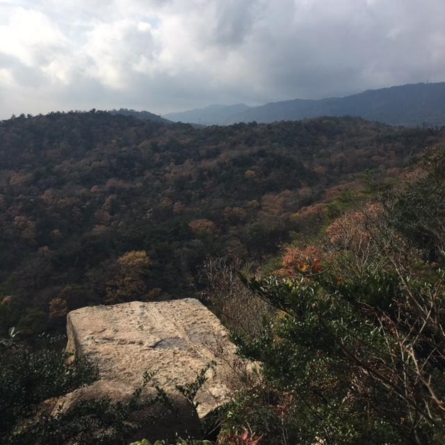 テーブルロック。FB用ここで立つ姿を写真に撮りたかったのにまさかの自撮り棒紛失。