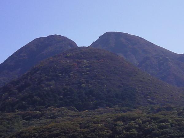 今日は三俣山を目指します