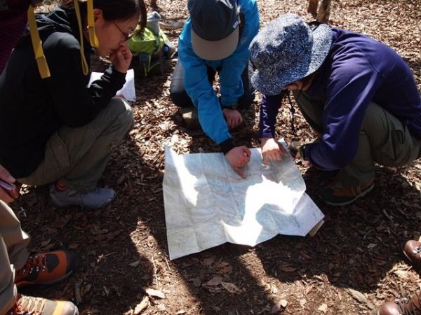 コースを確認中の図です