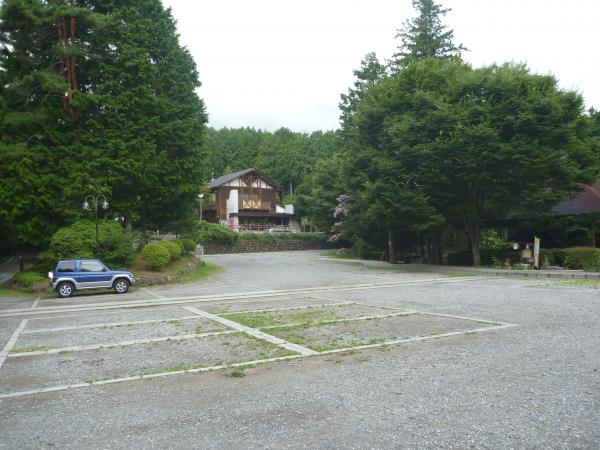 県民の森駐車場。