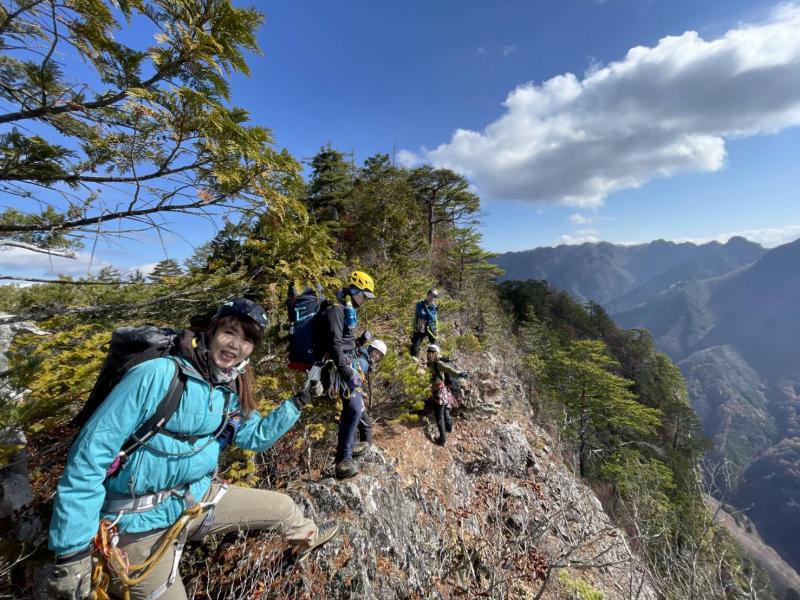 赤岩岳登頂し記念撮影♪