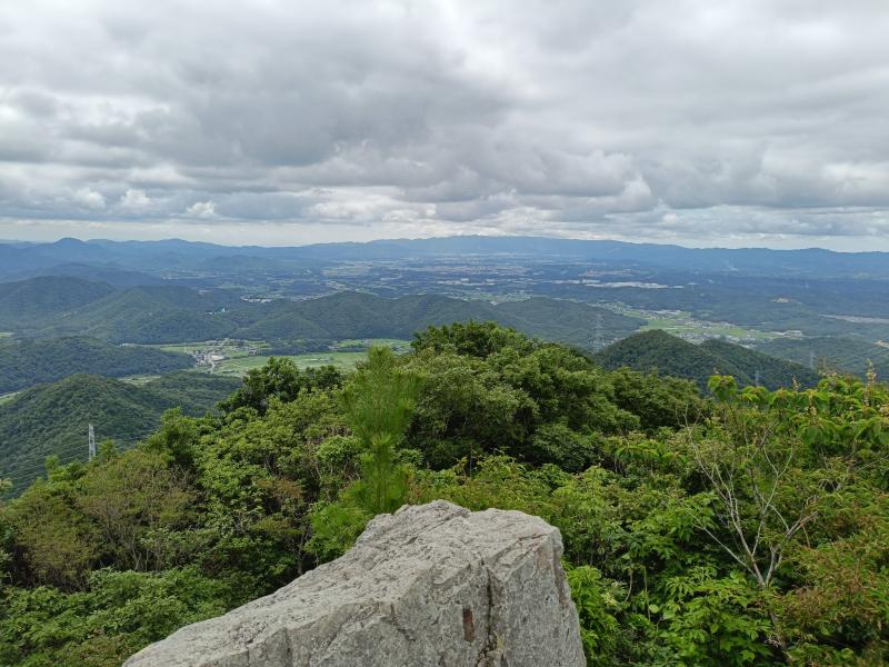丹波岩より
