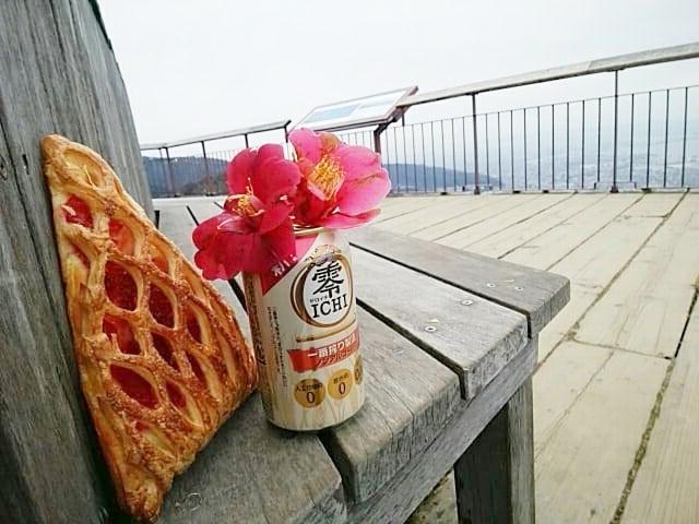 掬星台にて　摩耶パン(笑)