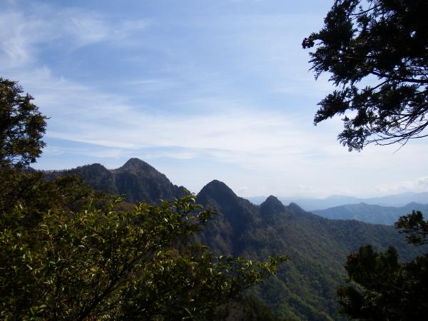 大普賢岳は関西百名山です。