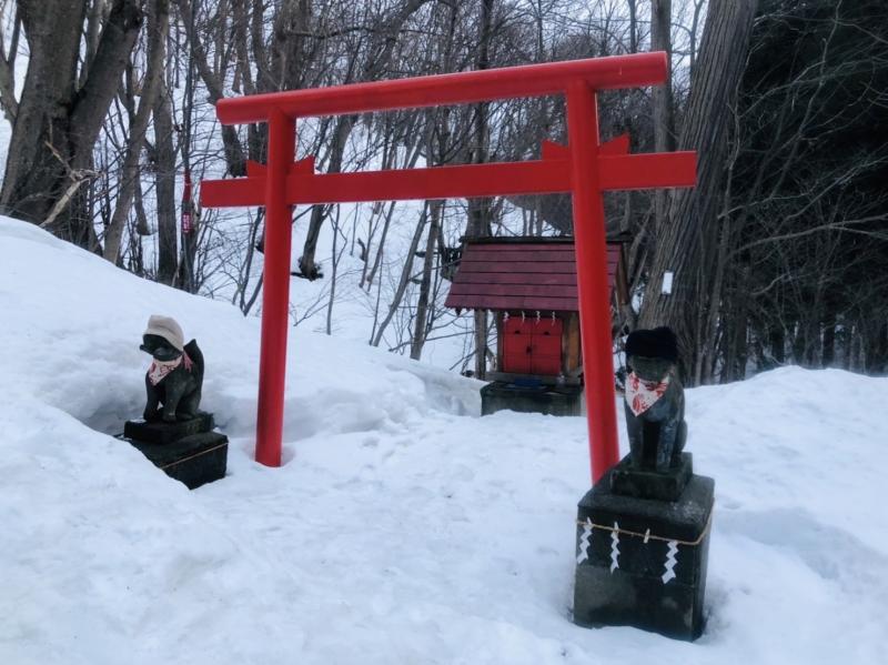 スタート付近の鳥居。