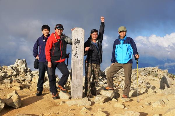 駒ケ岳山頂でパシャ！