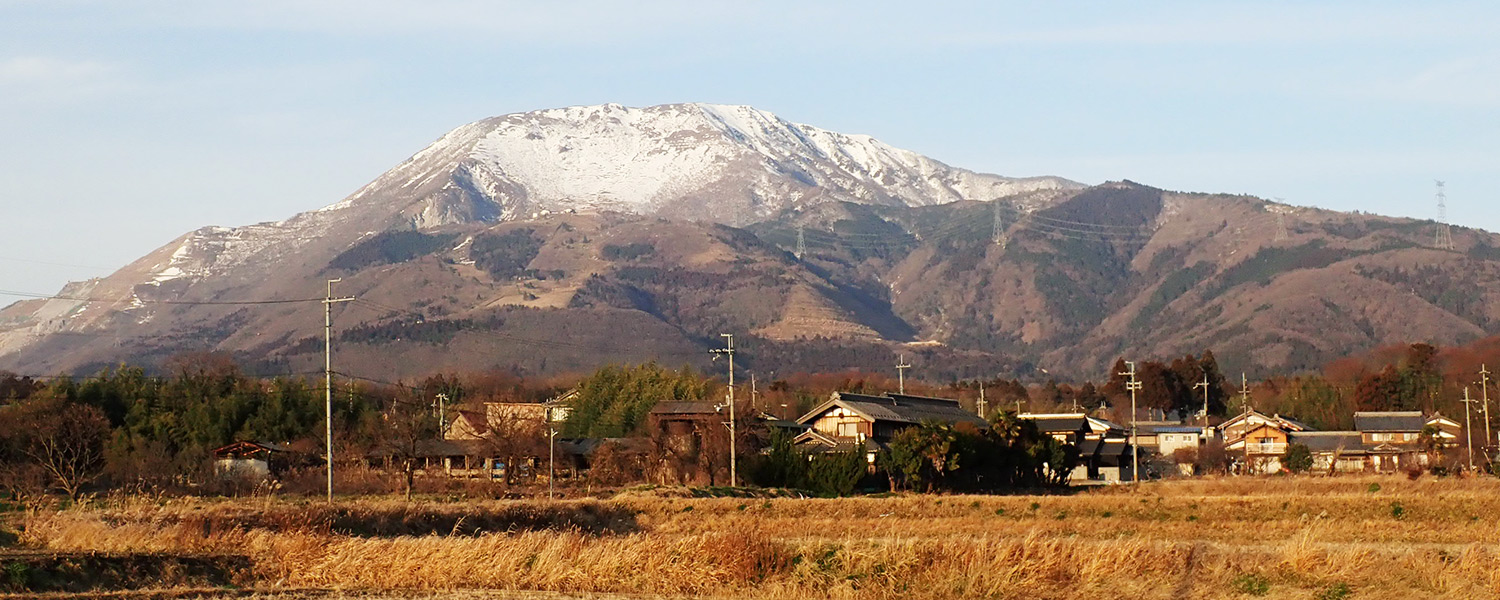 伊吹山