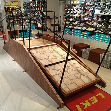 池袋西口店