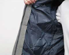 柔らかくしなやかな裏地