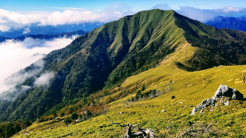 【吉田ガイド同行】ステップアップ・テント泊＆縦走チャレンジ！　三嶺（1893m）～剣山（1955m）