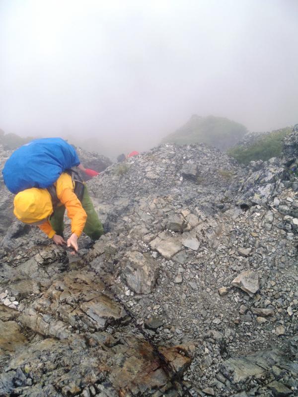 いよいよ核心部に突入！　ワクワクドキドキ　(>_<)