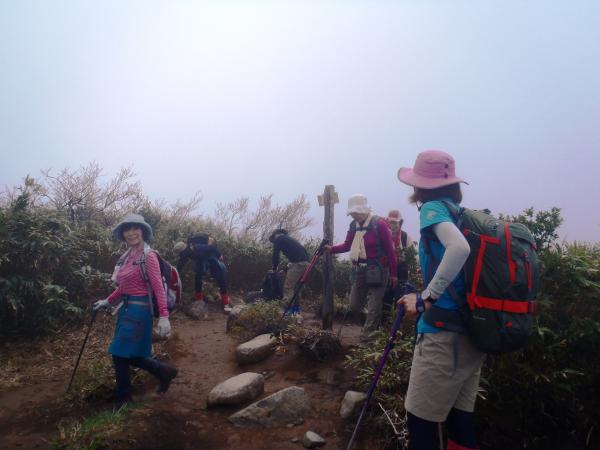 取立山でいっぱい人が登ってきました