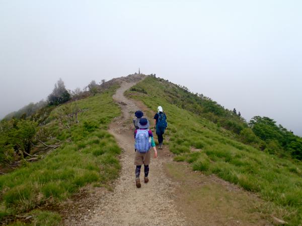 もうすぐ山頂です！