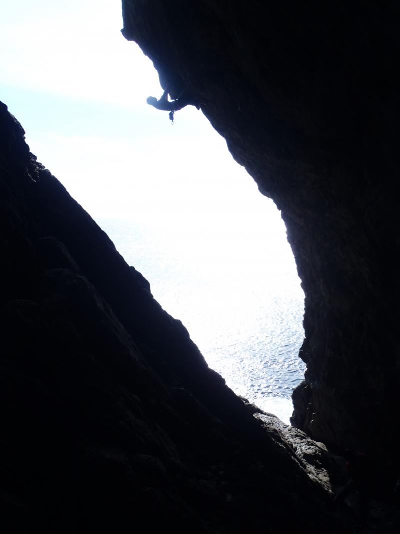 すぐそばは海です。