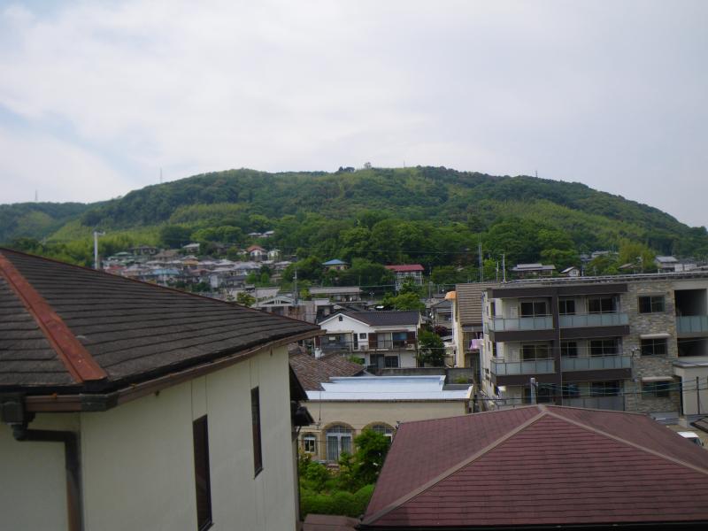 阪急大山崎駅から見る天王山方面