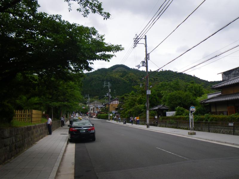 銀閣寺付近から見る大文字山