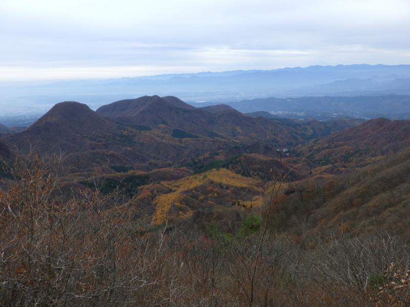 榛名山外輪山と高崎市街