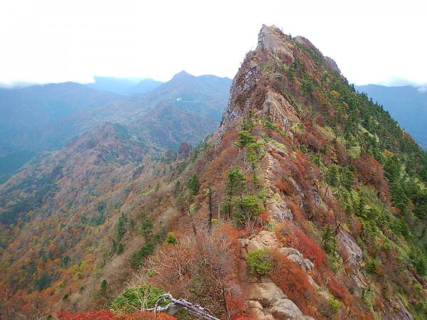 紅葉の石鎚山