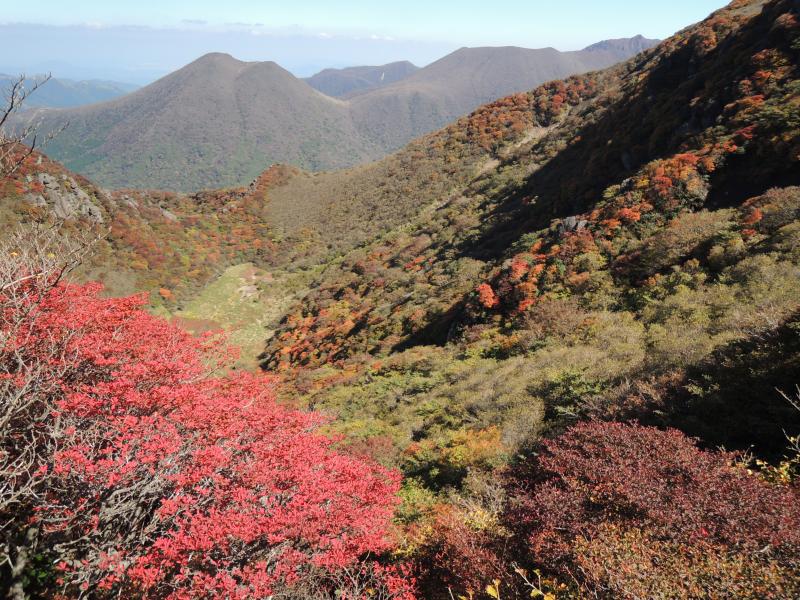 三俣山　大根べの紅葉