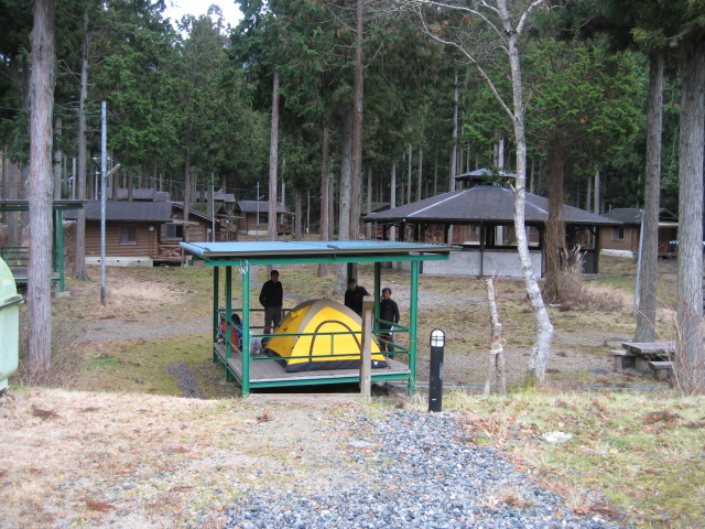 洞川キャンプ場　雨でも快適です