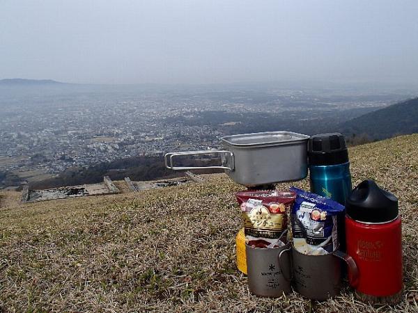 ふたたび大文字山へ！陽だまりのんびりハイキングでした。