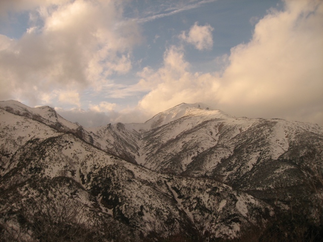 飯豊本山