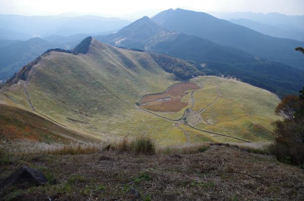 日本ボソへの登りから見下ろした曽爾高原