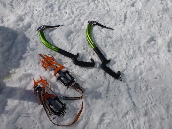 バイルとアイゼンはレンタルしました。