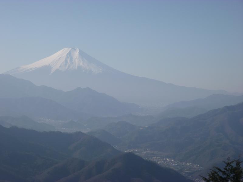 百蔵山は富士山の展望が良好