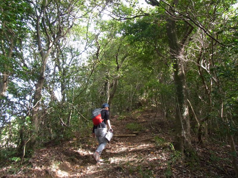 黒岩尾根登りはじめ