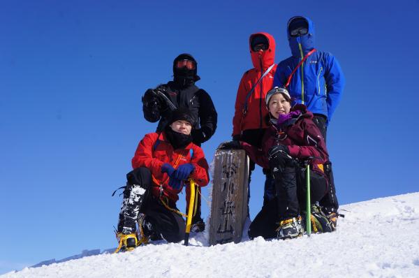 谷川山頂です。