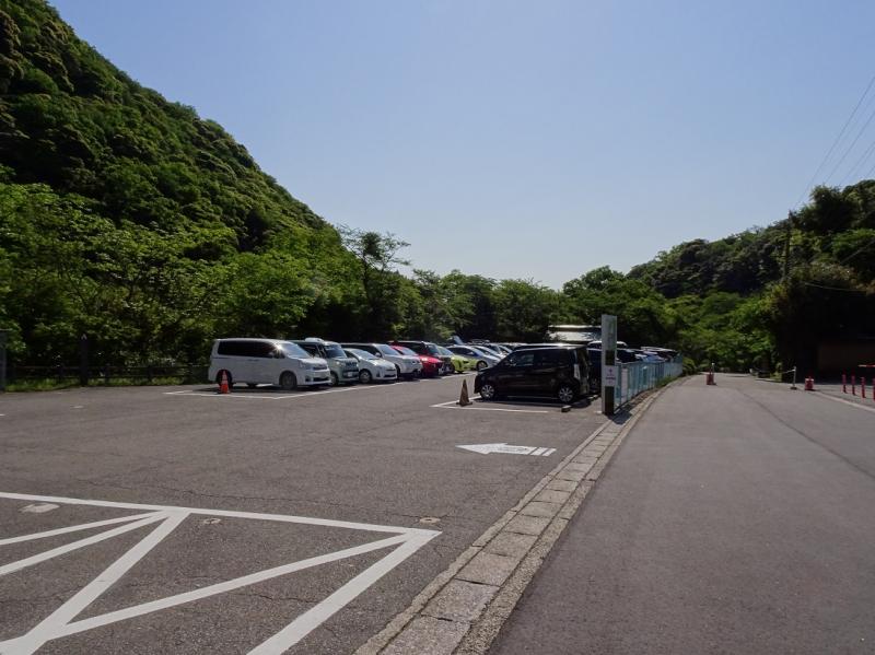 宇賀渓の駐車場は500円