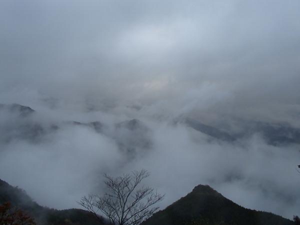 竹田城の様な雲海！！