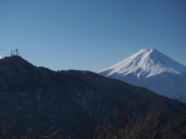 三ツ峠山と富士山　秀麗富岳十二景　本社ヶ丸より