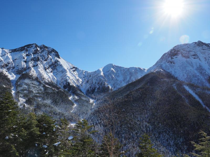 中山展望台から赤岳・中岳・阿弥陀岳