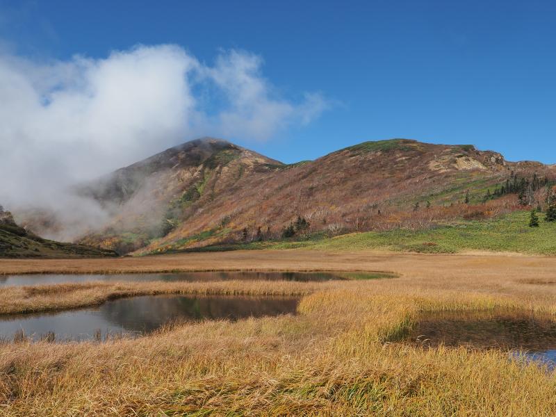 錦秋の火打山
