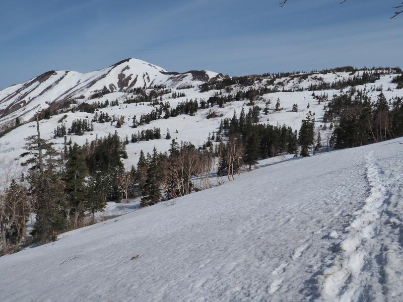 残雪の火打山