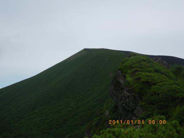 岩手山です。盛岡から良く見える山です。県民自慢の山です。