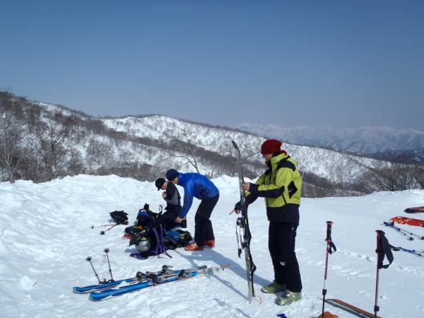 高鷲スキー場のトップで準備です。