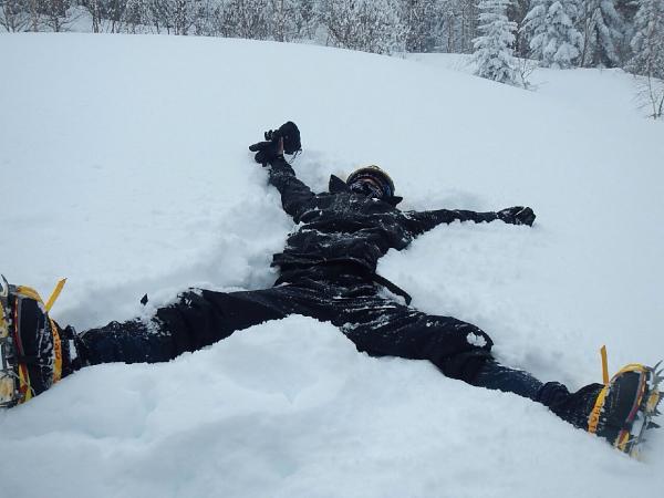 とりあえず飛び込む私・・・