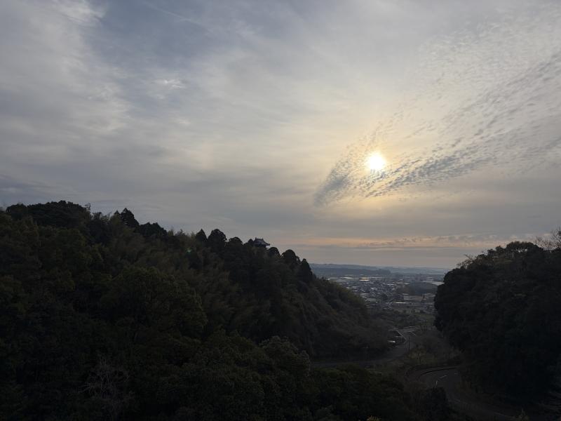 綾城